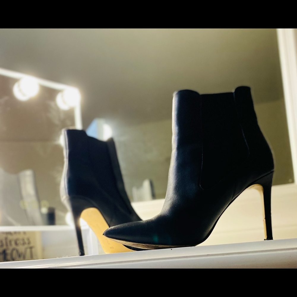 Saks Fifth Ave Brand